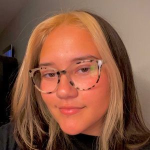 Meet your Posher, Dayami